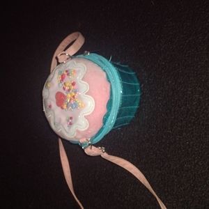 Cupcake purse